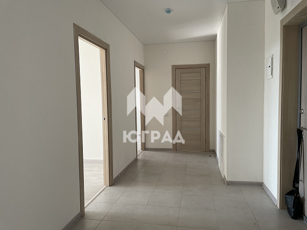 2-к квартира, 70 кв.м.