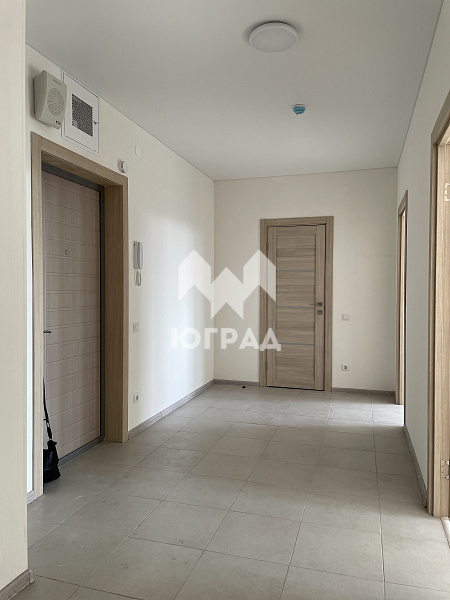 2-к квартира, 70 кв.м.