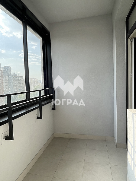 2-к квартира, 70 кв.м.